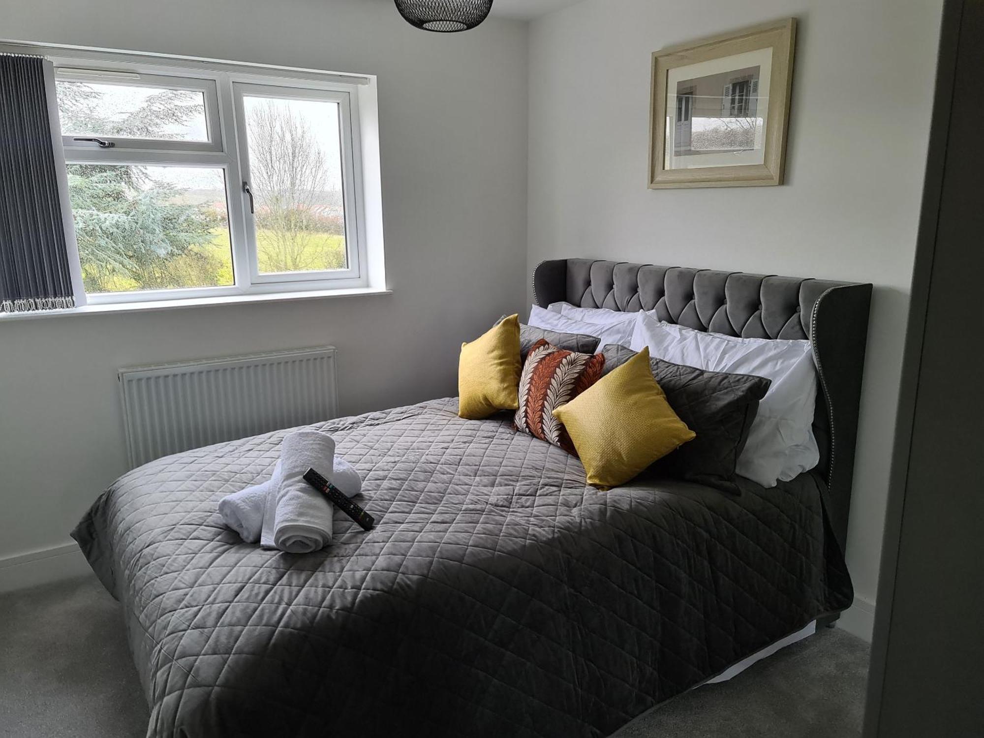 Sav 5 Bed Luxury Detached House In Leicester Humberstone Kültér fotó