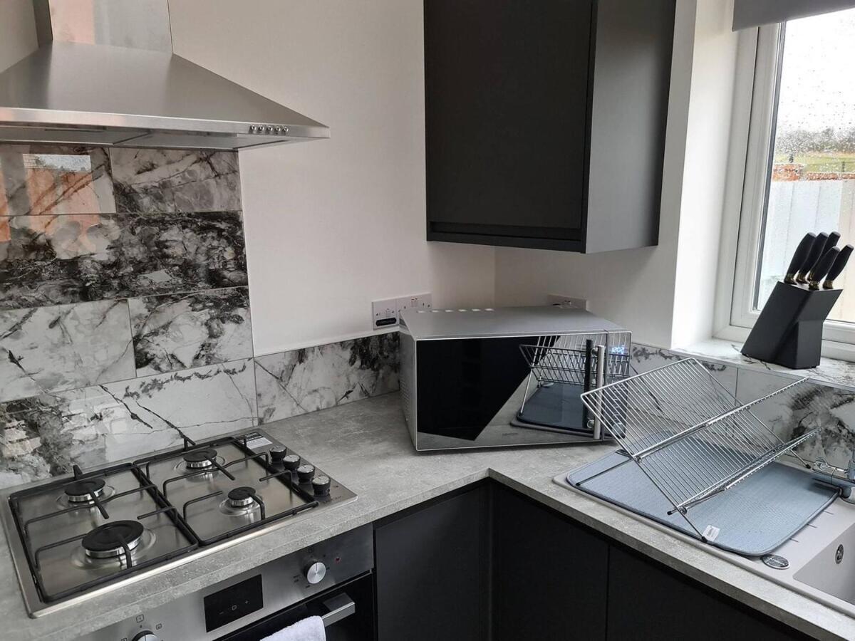 Sav 5 Bed Luxury Detached House In Leicester Humberstone Szoba fotó