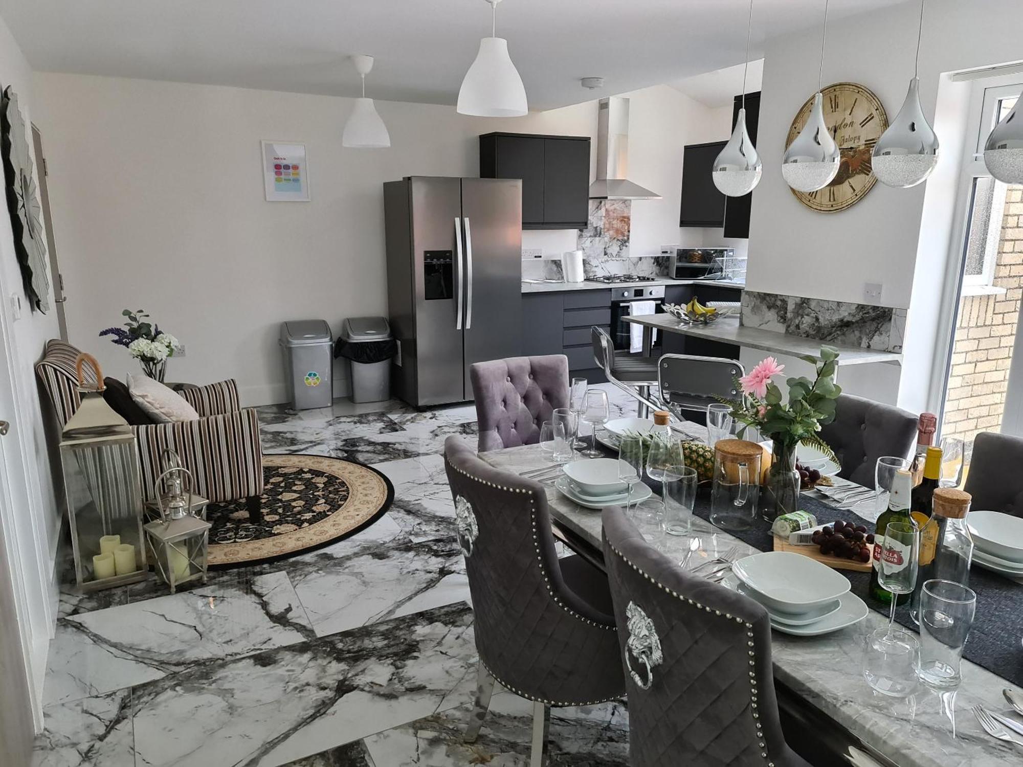 Sav 5 Bed Luxury Detached House In Leicester Humberstone Kültér fotó
